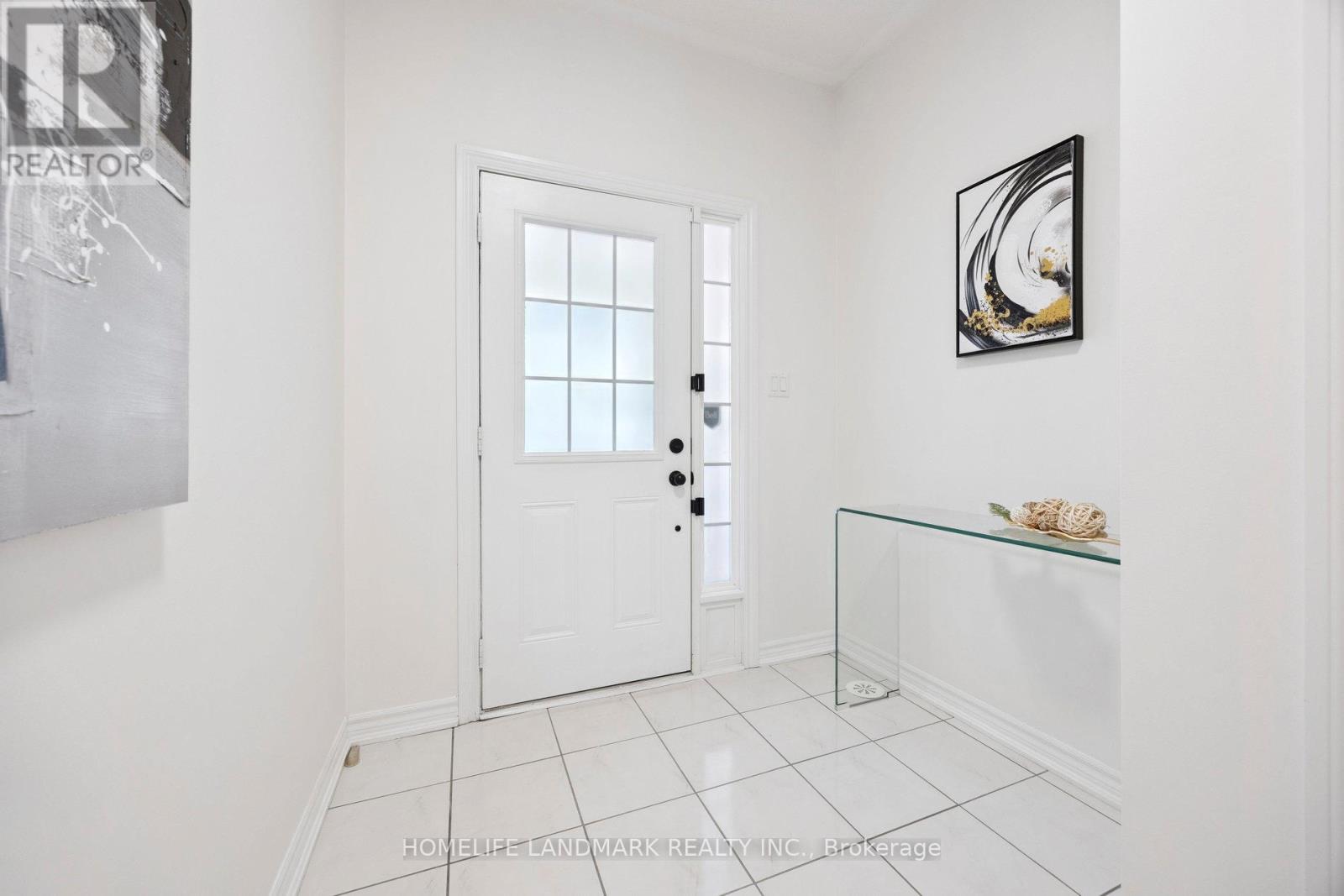 56 Donald Buttress Boulevard W, Markham, Ontario  L6C 0P1 - Photo 14 - N12555244