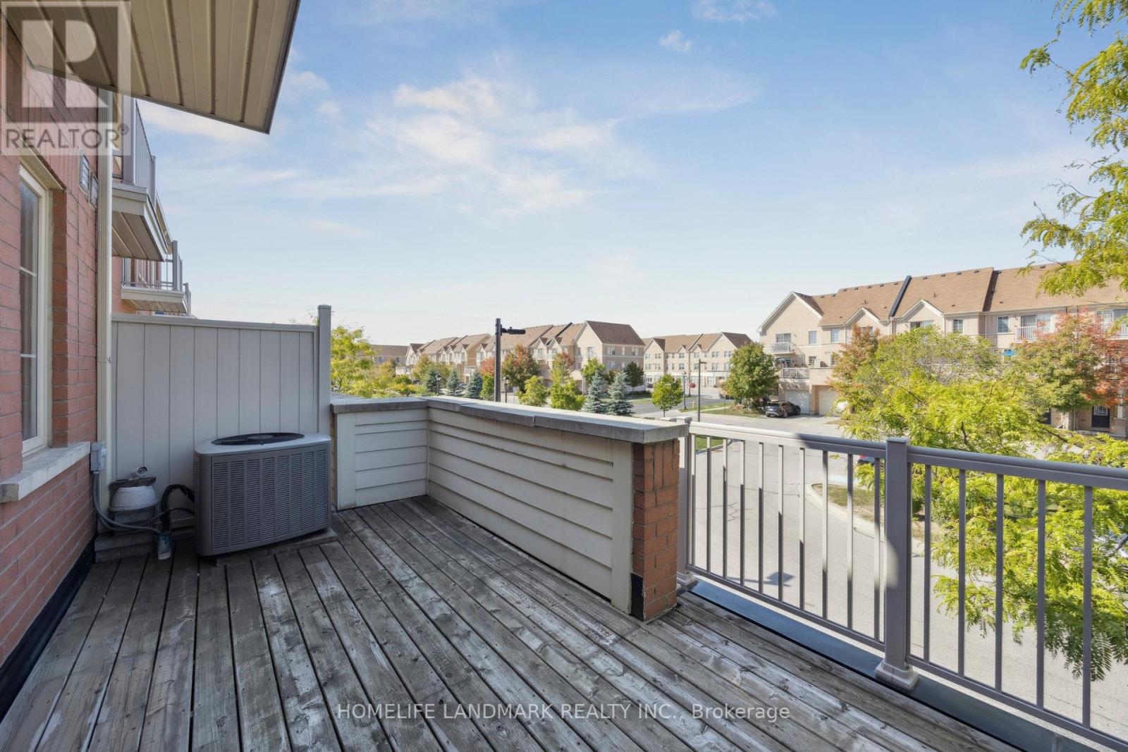 56 Donald Buttress Boulevard W, Markham, Ontario  L6C 0P1 - Photo 23 - N12555244