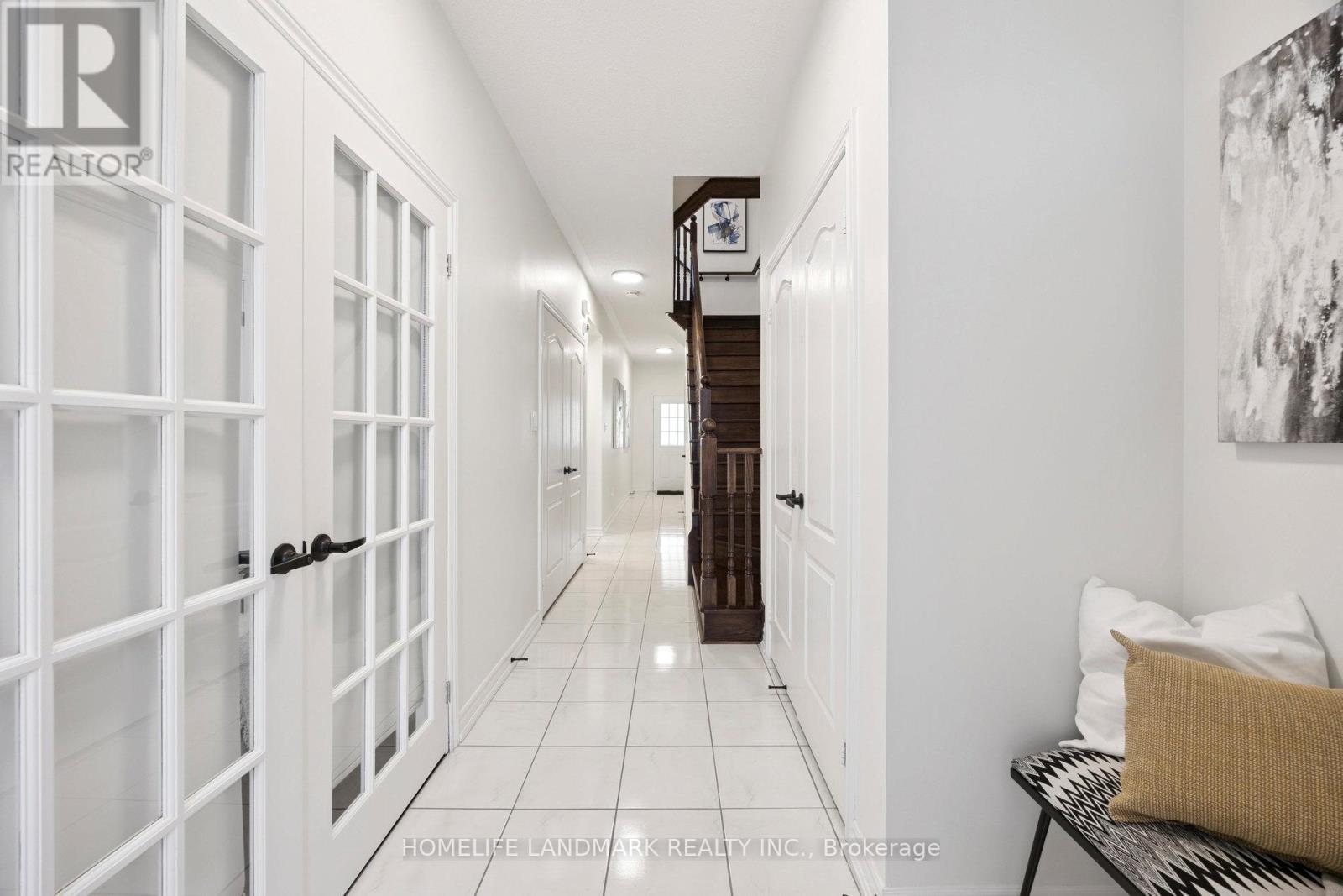 56 Donald Buttress Boulevard W, Markham, Ontario  L6C 0P1 - Photo 9 - N12555244