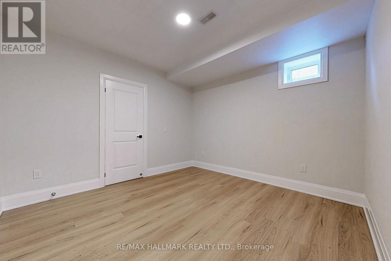 51a Puccini Drive, Richmond Hill, Ontario  L4E 2Y6 - Photo 44 - N12555270