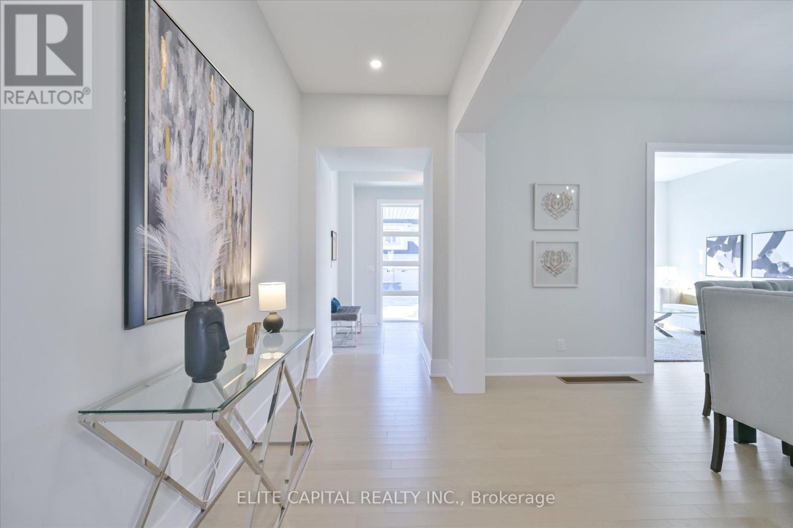 45 Godfrey Willis Drive, Markham, Ontario  L6C 3N2 - Photo 15 - N12555276