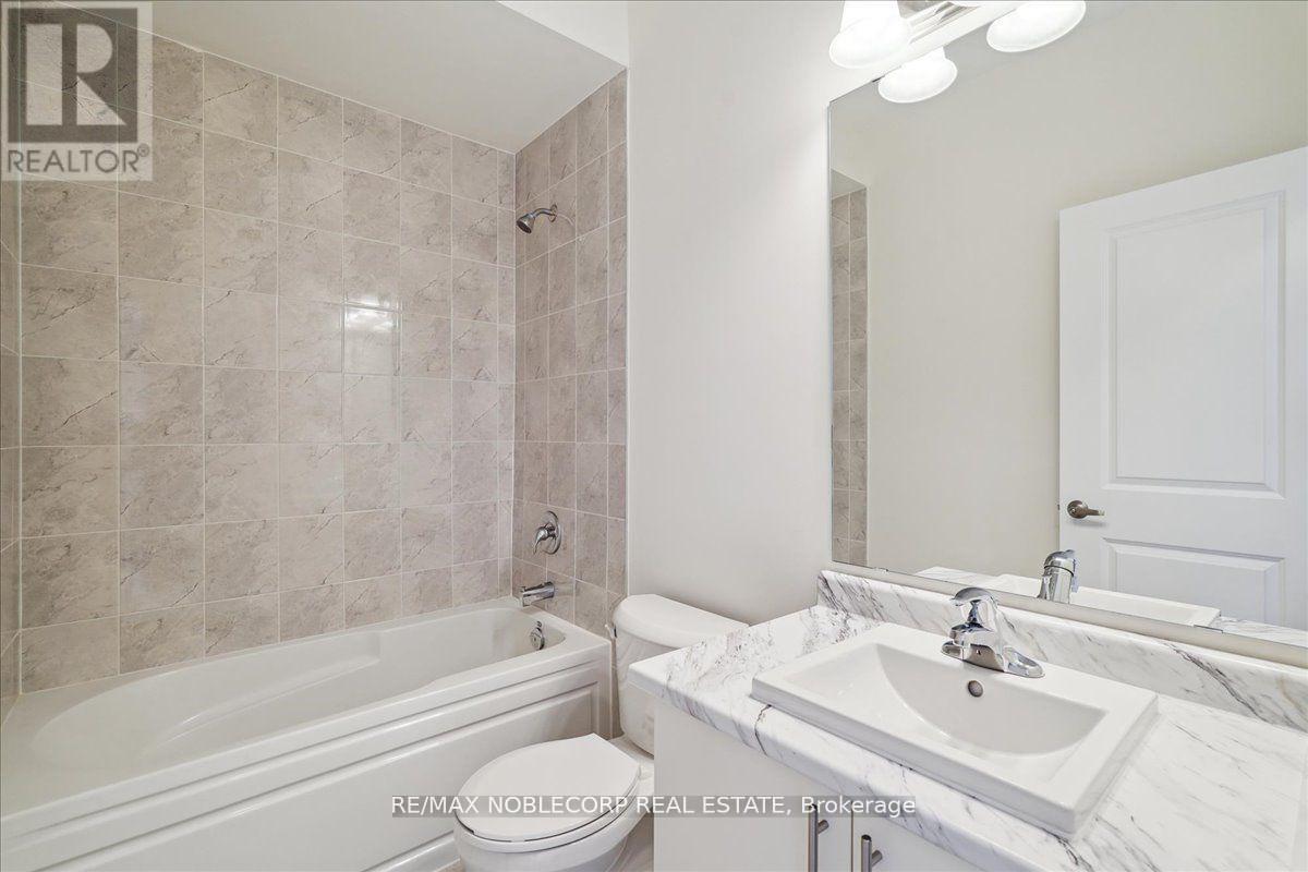 16 Tay Lane, Richmond Hill, Ontario  L4S 1N7 - Photo 23 - N12555340