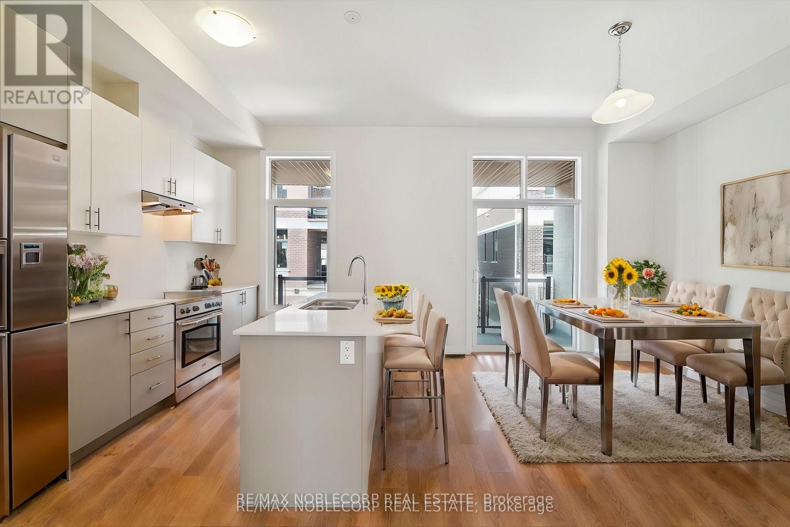 16 Tay Lane, Richmond Hill, Ontario  L4S 1N7 - Photo 6 - N12555340