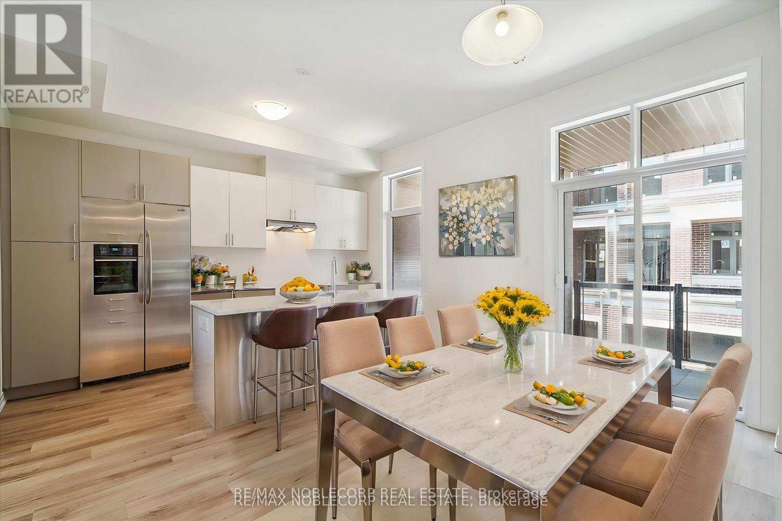 16 Tay Lane, Richmond Hill, Ontario  L4S 1N7 - Photo 7 - N12555340