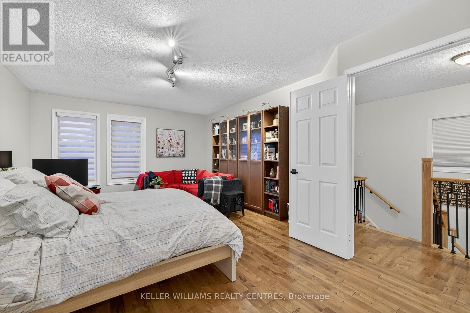 84 Loraview Lane, Aurora, Ontario  L4G 6N5 - Photo 27 - N12555388