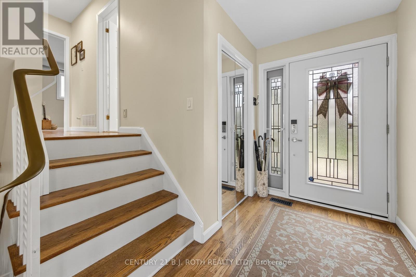 212 Church Street, Bradford West Gwillimbury, Ontario  L3Z 1R2 - Photo 6 - N12555404