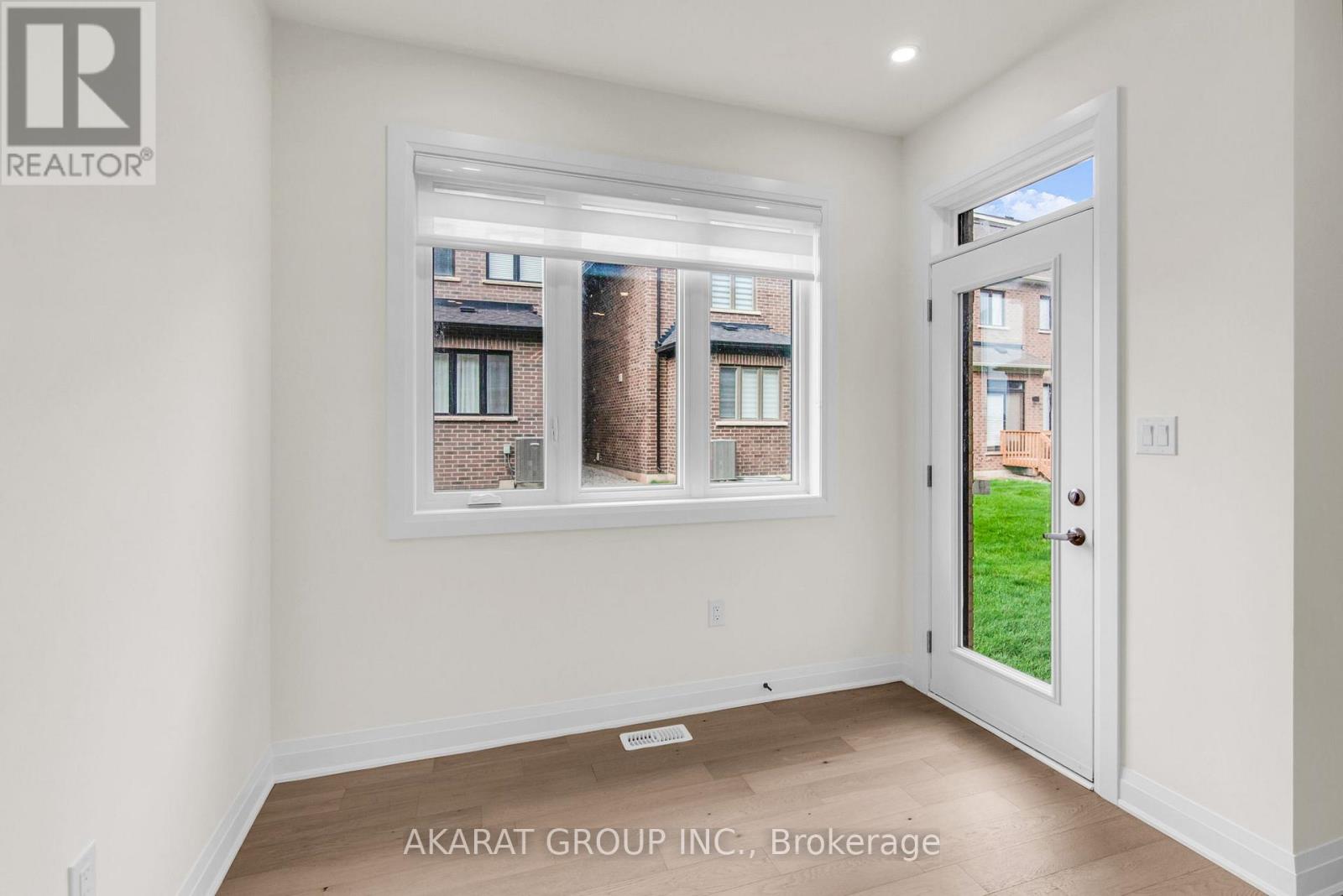 91 Bezel Lane, Oakville, Ontario  L6M 5S6 - Photo 11 - W12448199