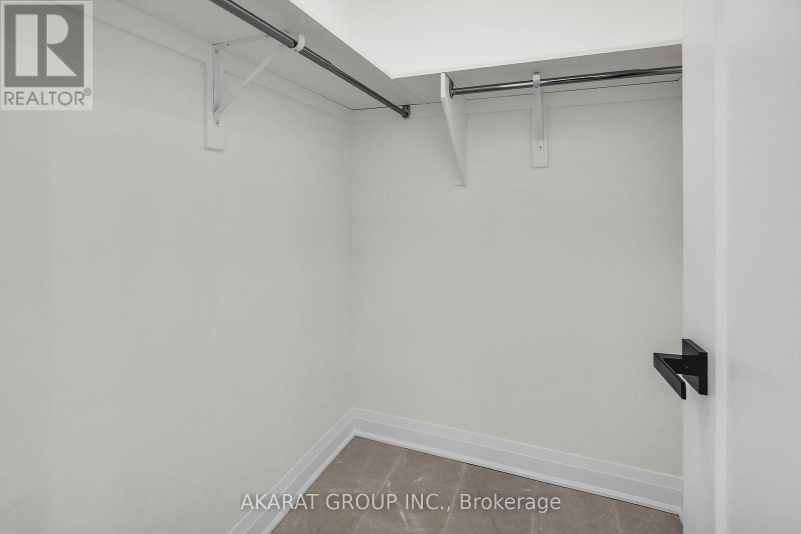 91 Bezel Lane, Oakville, Ontario  L6M 5S6 - Photo 15 - W12448199