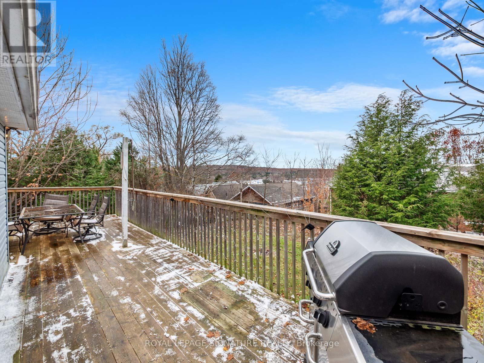 79 Poyntz Street, Penetanguishene, Ontario  L9M 1N9 - Photo 28 - S12555368