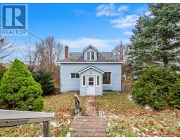 79 POYNTZ STREET, Penetanguishene, Ontario