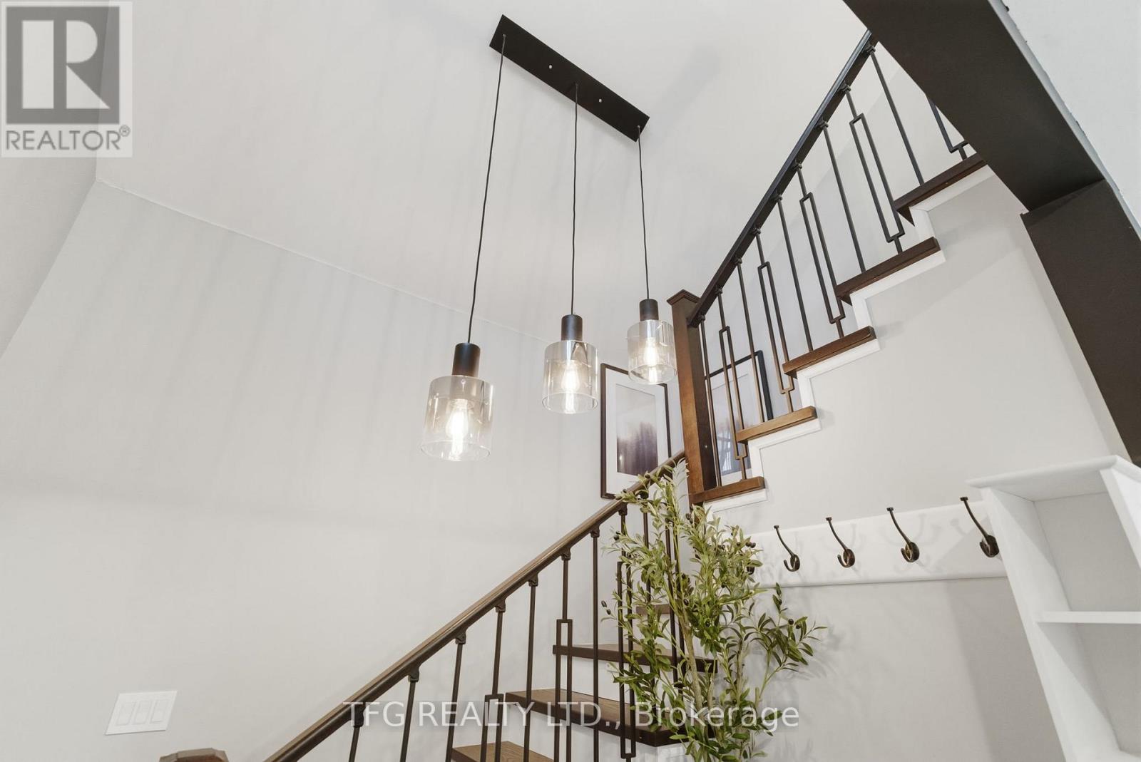 107 Cromwell Avenue, Oshawa, Ontario  L1J 4T5 - Photo 10 - E12555468