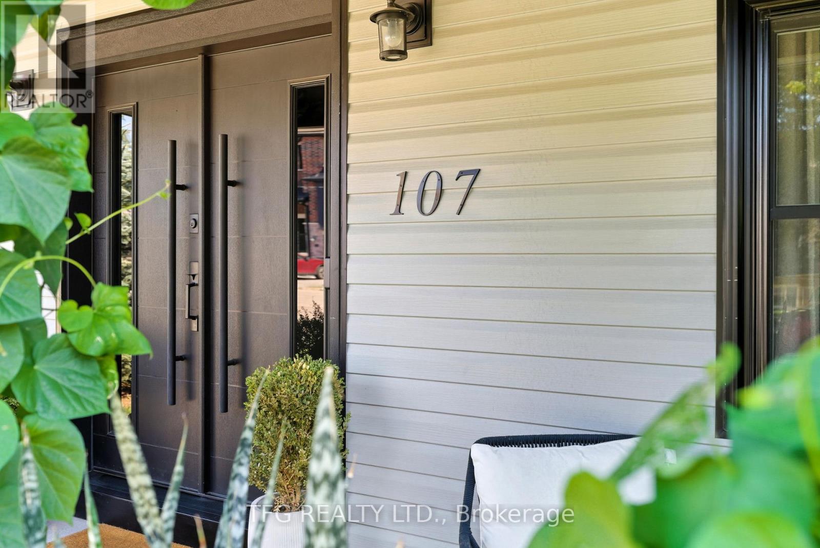 107 Cromwell Avenue, Oshawa, Ontario  L1J 4T5 - Photo 6 - E12555468