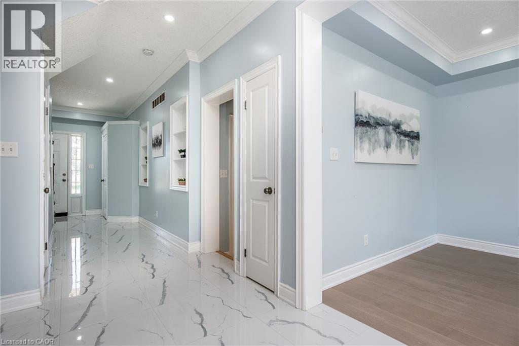 2 Valebrook Street, Kitchener, Ontario  N2A 0A2 - Photo 5 - 40769066