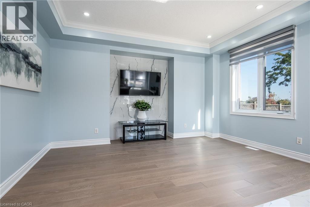 2 Valebrook Street, Kitchener, Ontario  N2A 0A2 - Photo 8 - 40769066