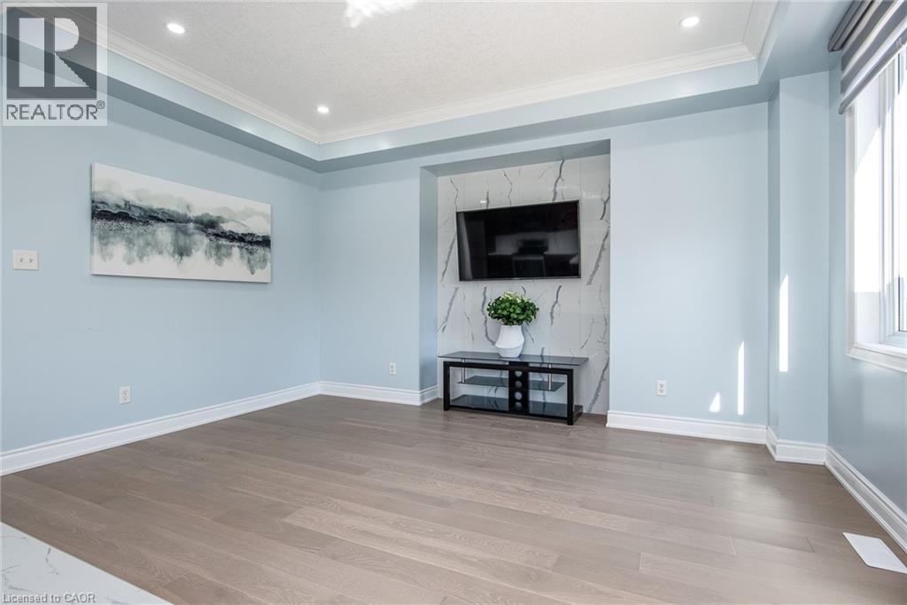 2 Valebrook Street, Kitchener, Ontario  N2A 0A2 - Photo 27 - 40769066