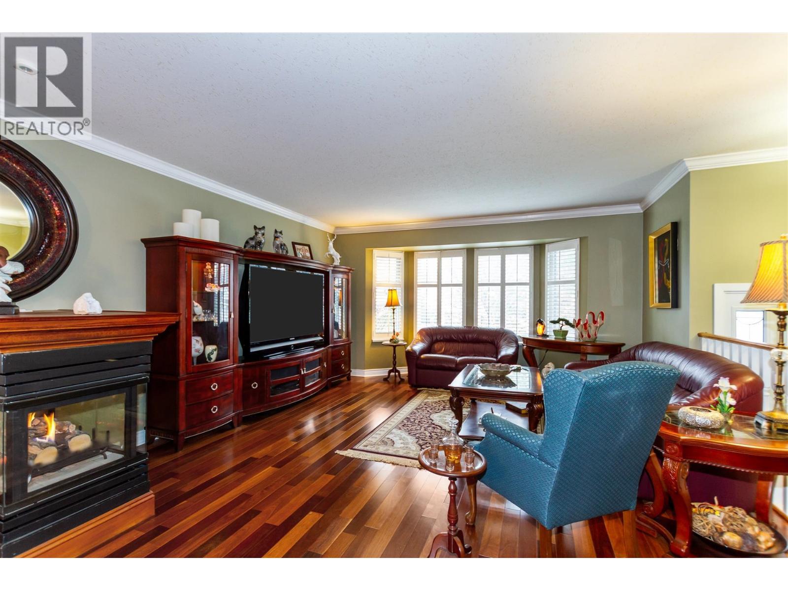 12193 Lindsay Place, Maple Ridge, British Columbia V2X 9S3 - Photo 3 - R3067716