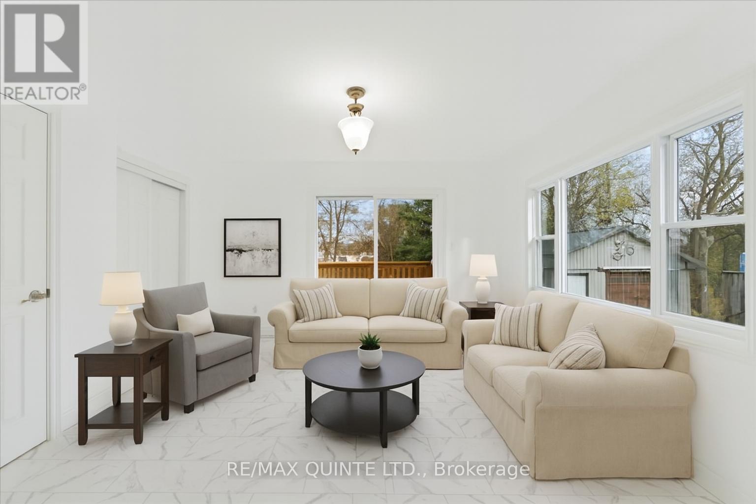 27 Purdy Street, Belleville, Ontario  K8P 1Y8 - Photo 9 - X12555446