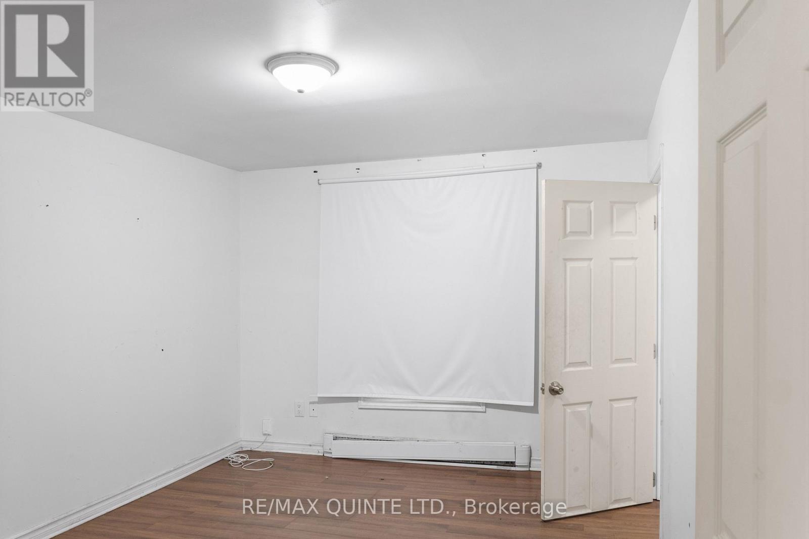 79 South Church Street, Belleville, Ontario  K8V 3B7 - Photo 12 - X12555454