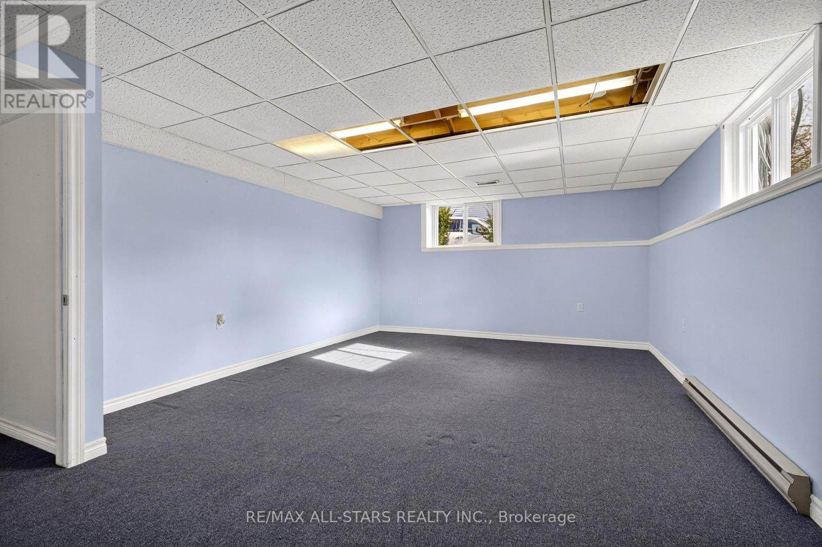 150 King Street W, Kawartha Lakes, Ontario K0L 2W0 - Photo 20 - X12555510