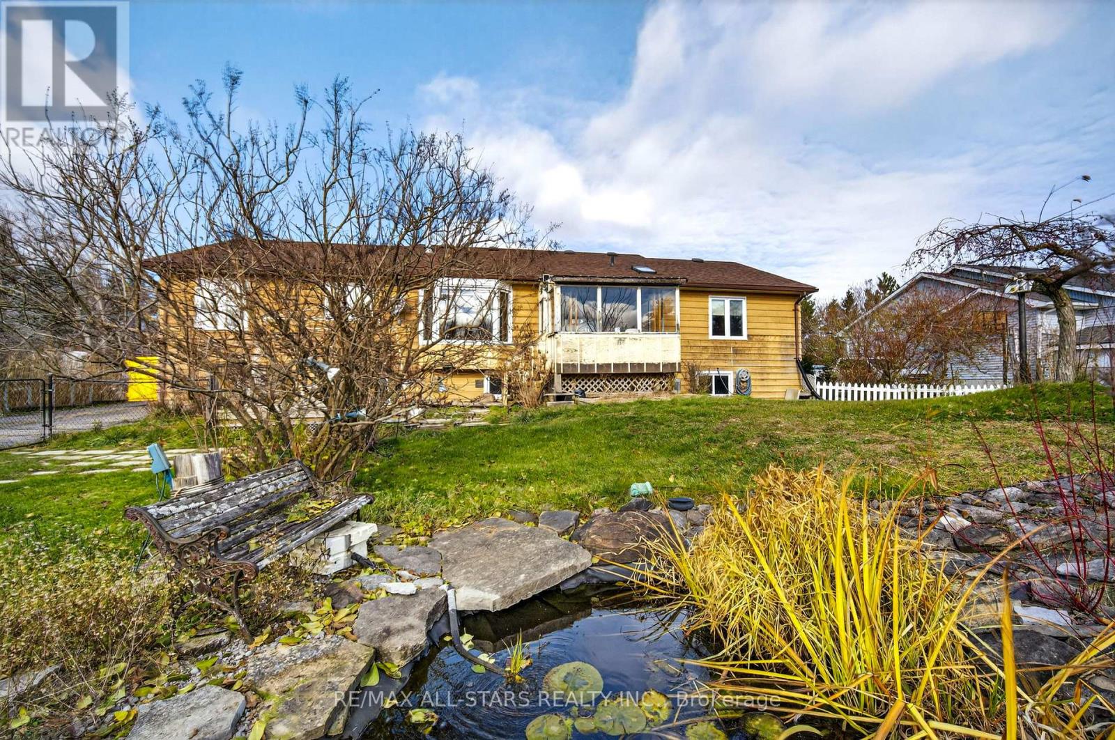 150 King Street W, Kawartha Lakes, Ontario K0L 2W0 - Photo 28 - X12555510