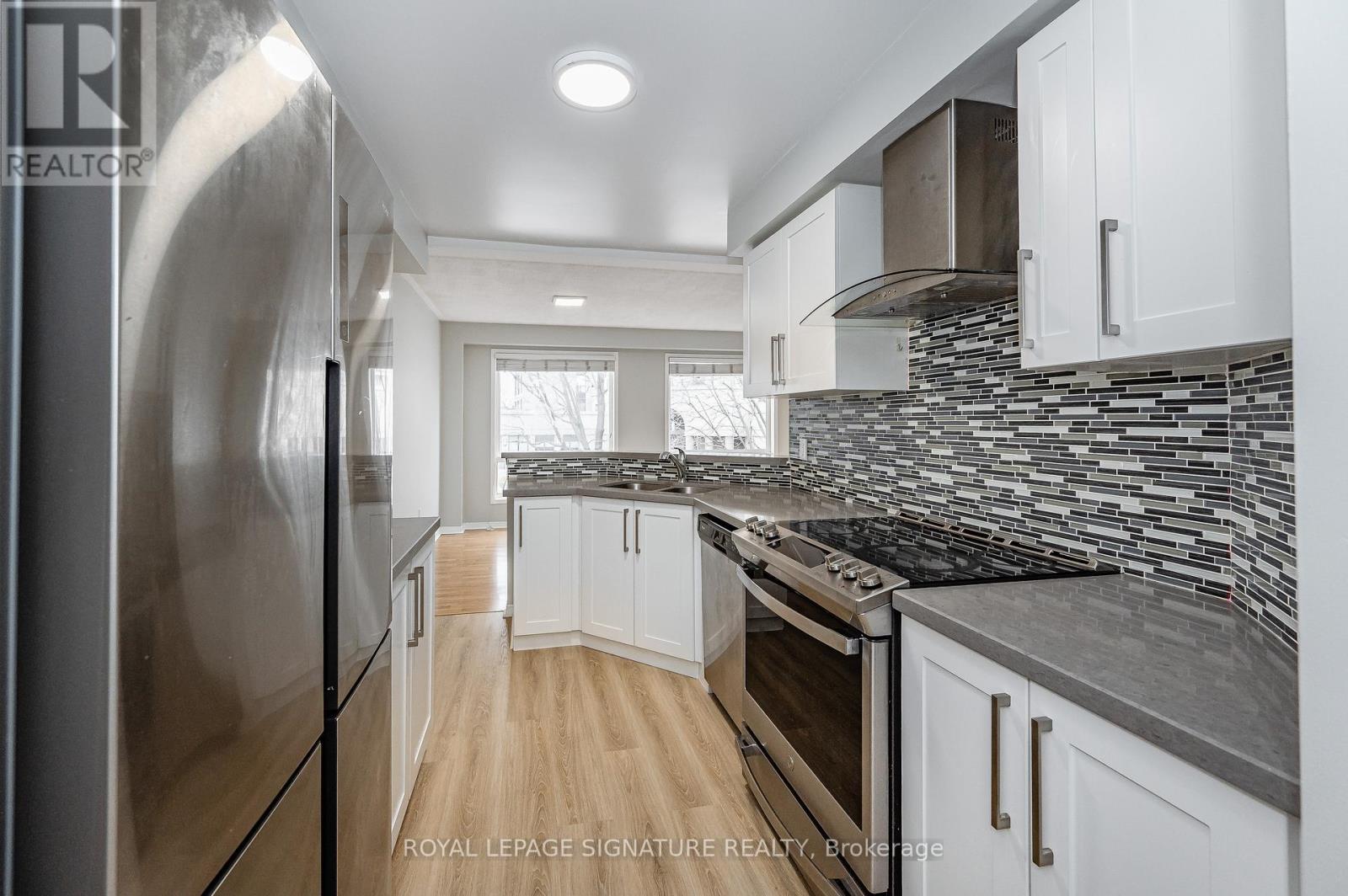 71 - 190 Forum Drive, Mississauga, Ontario  L4Z 3Y2 - Photo 4 - W12555184