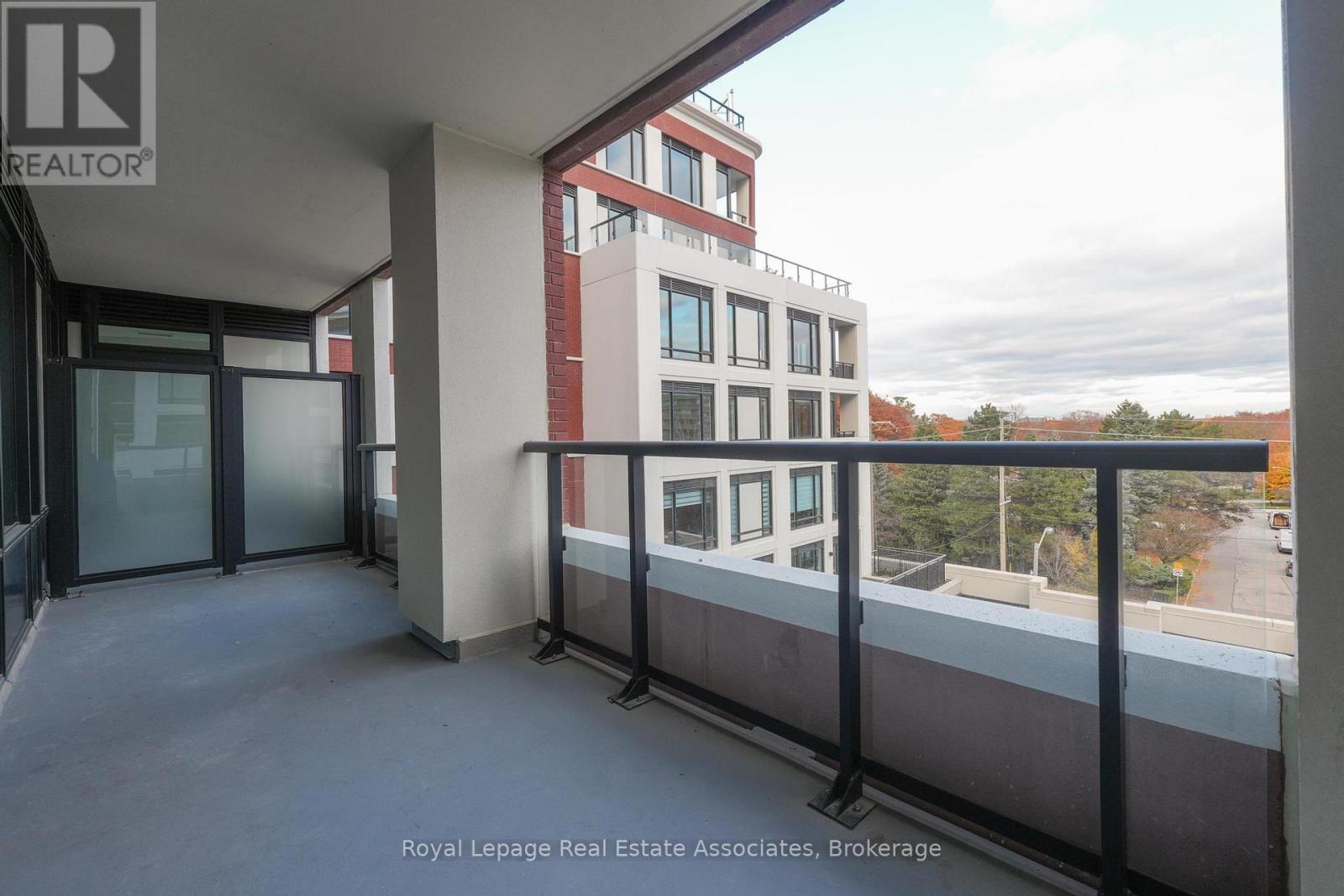 426 - 259 The Kingsway, Toronto, Ontario  M9A 0G2 - Photo 14 - W12555192