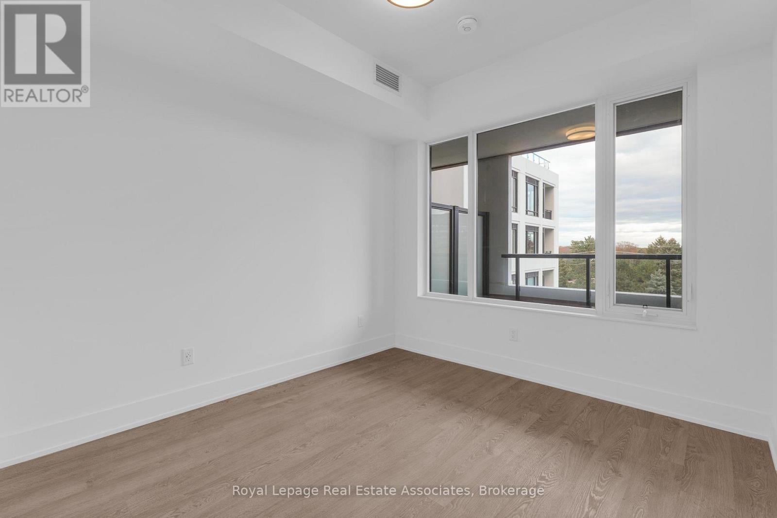 426 - 259 The Kingsway, Toronto, Ontario  M9A 0G2 - Photo 17 - W12555192