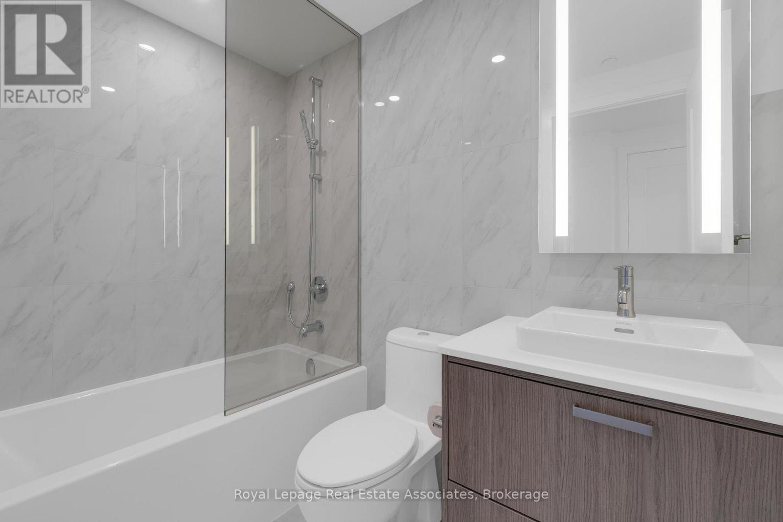 426 - 259 The Kingsway, Toronto, Ontario  M9A 0G2 - Photo 20 - W12555192