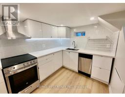 BSMT - 10 VIMY AVENUE, Toronto, Ontario