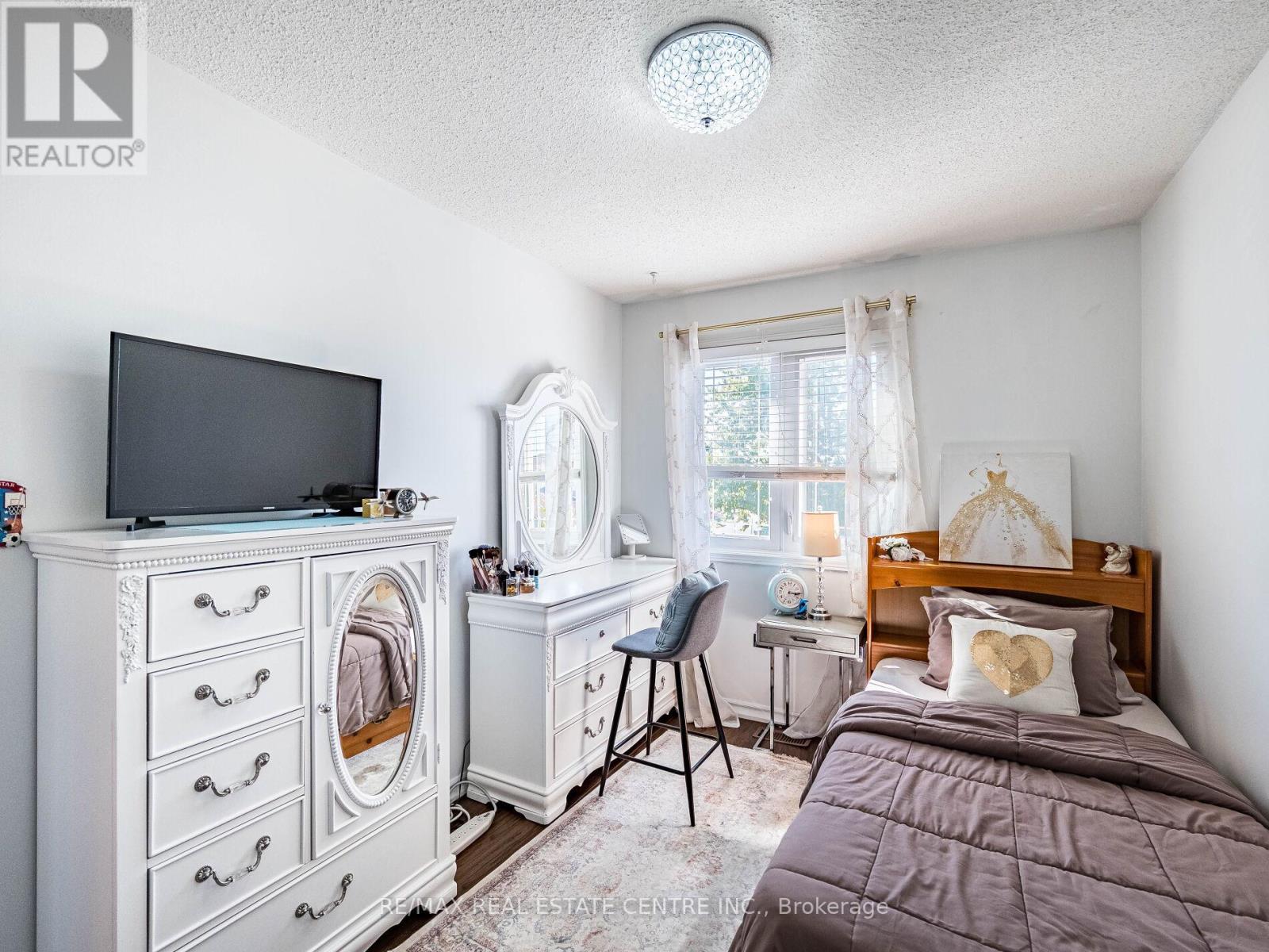 100 White Tail Crescent, Brampton, Ontario  L6Y 5B9 - Photo 29 - W12555268