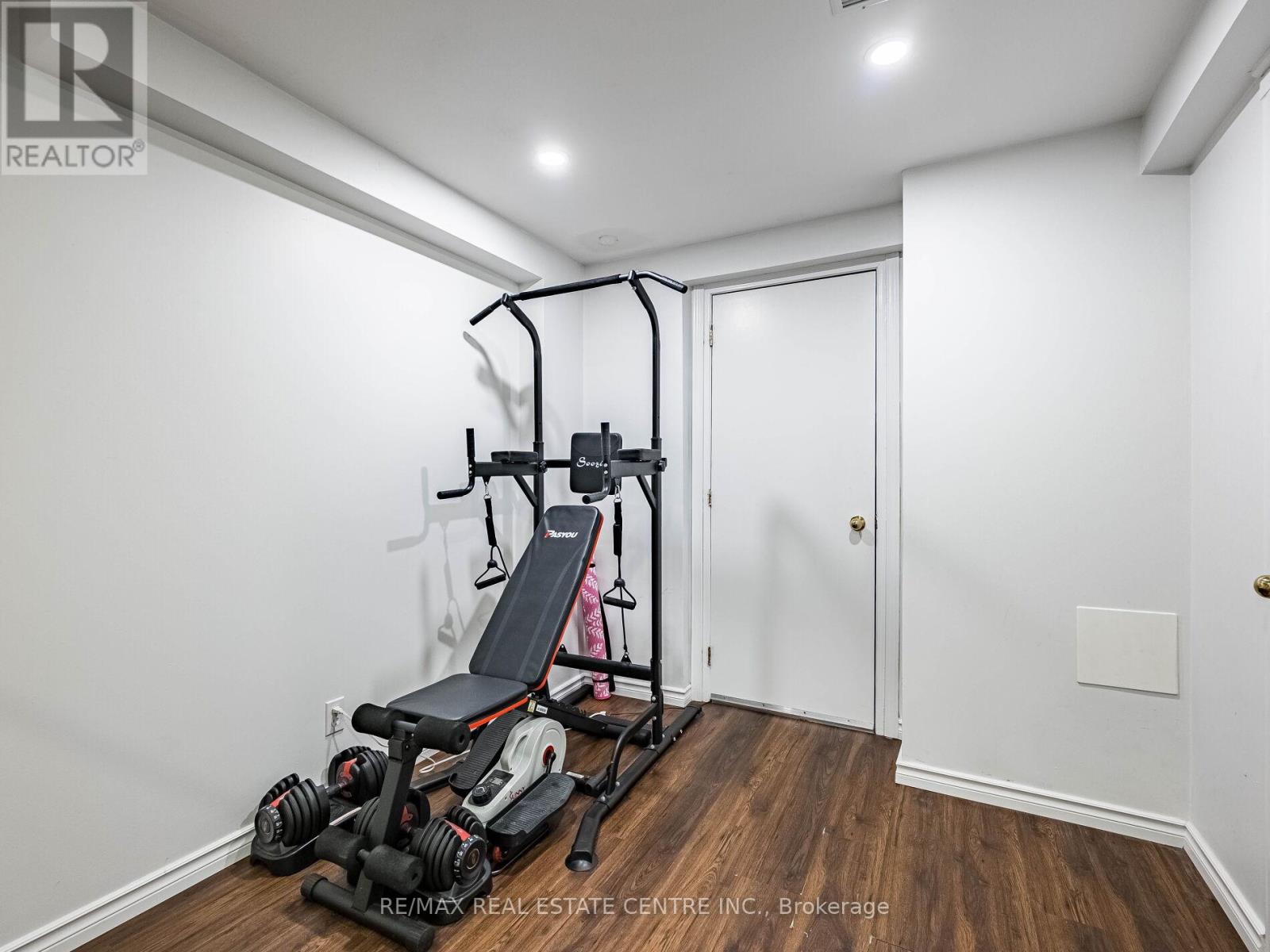 100 White Tail Crescent, Brampton, Ontario  L6Y 5B9 - Photo 33 - W12555268