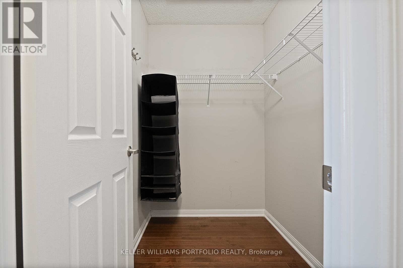 66 Gleave Terrace, Milton, Ontario  L9T 7B7 - Photo 39 - W12555284