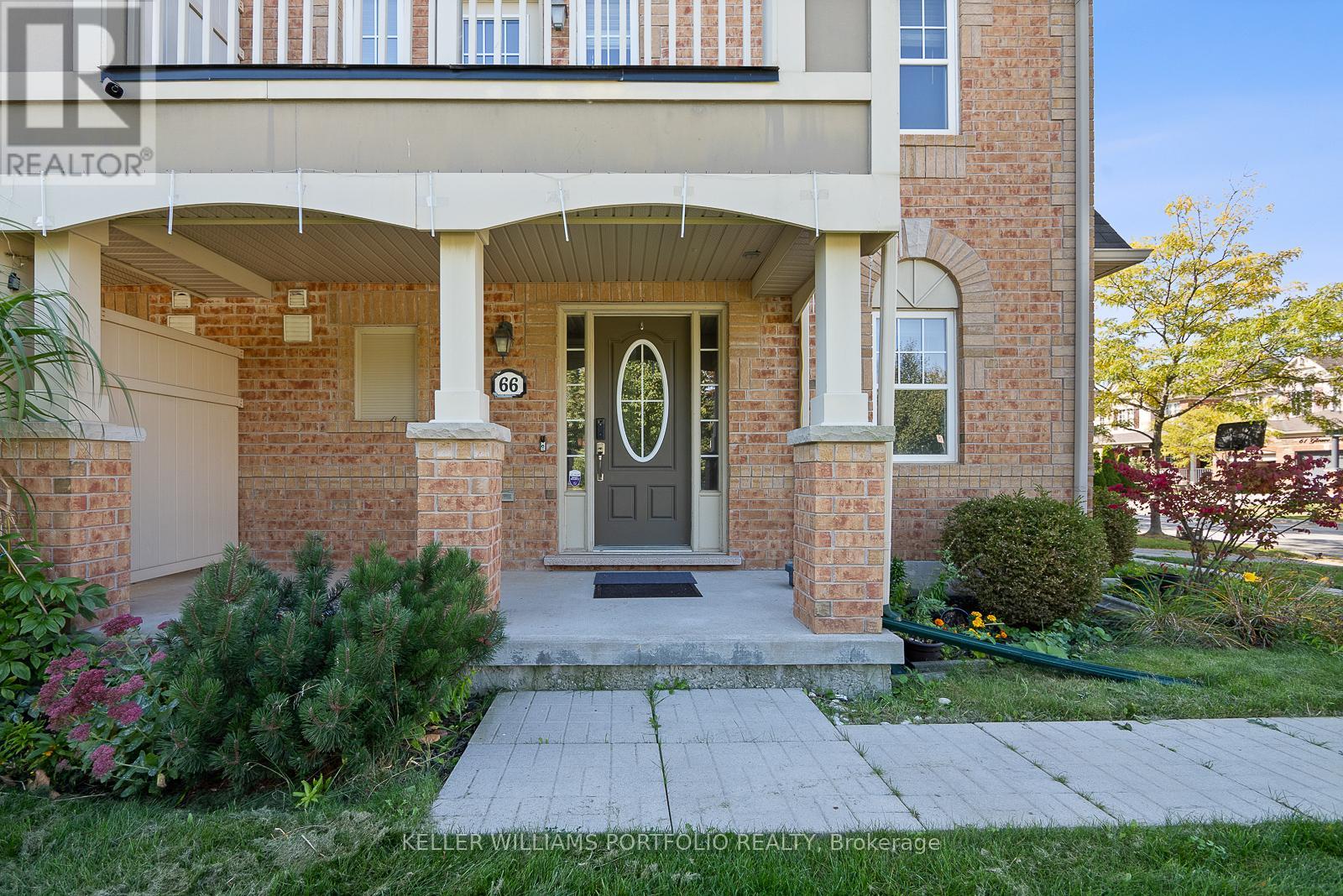 66 Gleave Terrace, Milton, Ontario  L9T 7B7 - Photo 4 - W12555284