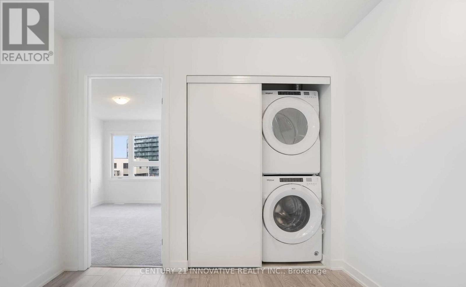 3079 Cherry Blossom Cmn, Burlington, Ontario  L7M 0H8 - Photo 21 - W12555312