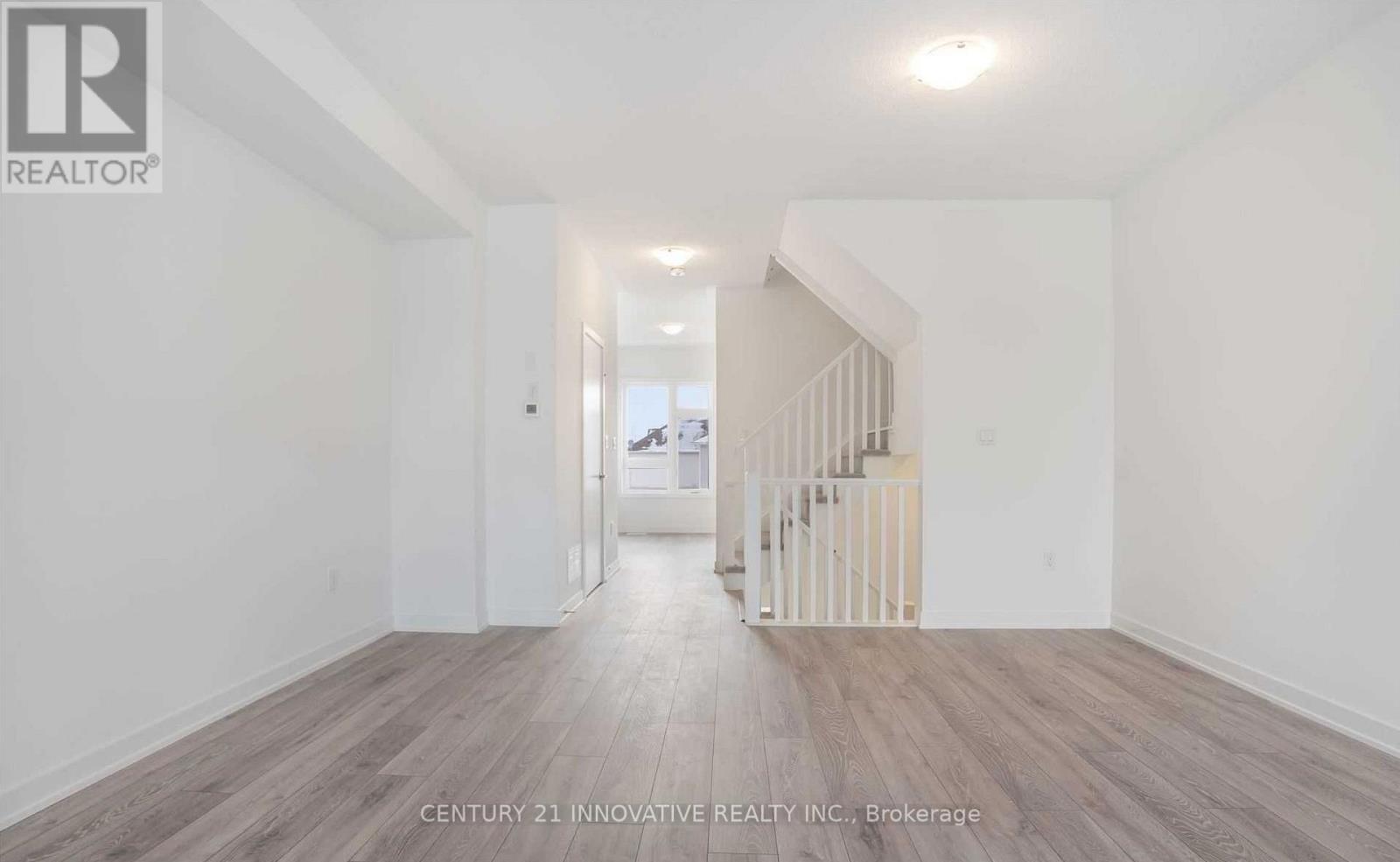 3079 Cherry Blossom Cmn, Burlington, Ontario  L7M 0H8 - Photo 3 - W12555312