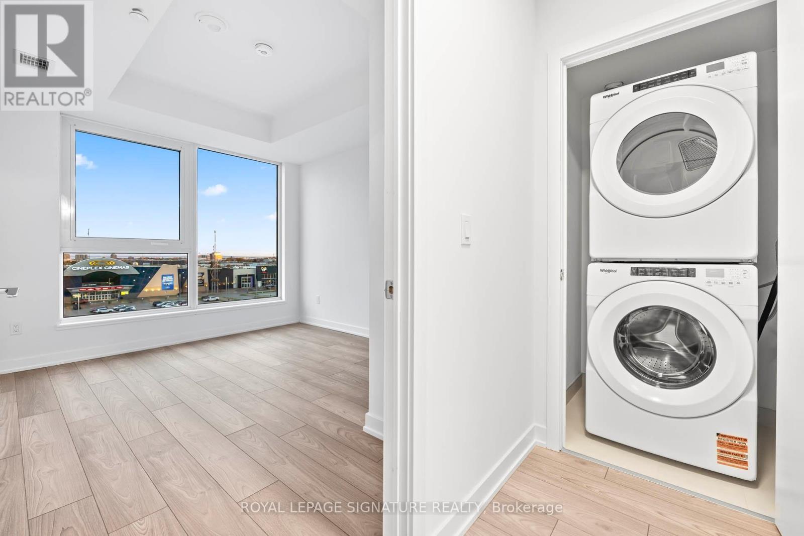 527 - 1007 The Queensway, Toronto, Ontario  M8Z 6C7 - Photo 15 - W12555356