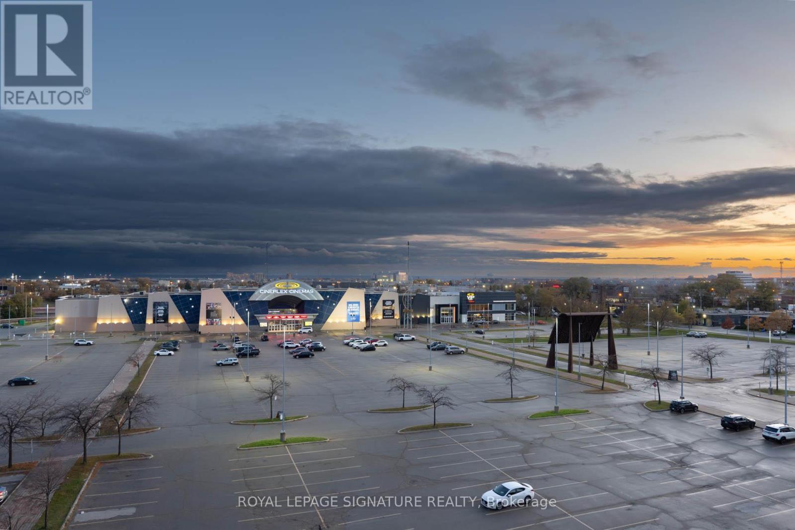 527 - 1007 The Queensway, Toronto, Ontario  M8Z 6C7 - Photo 23 - W12555356