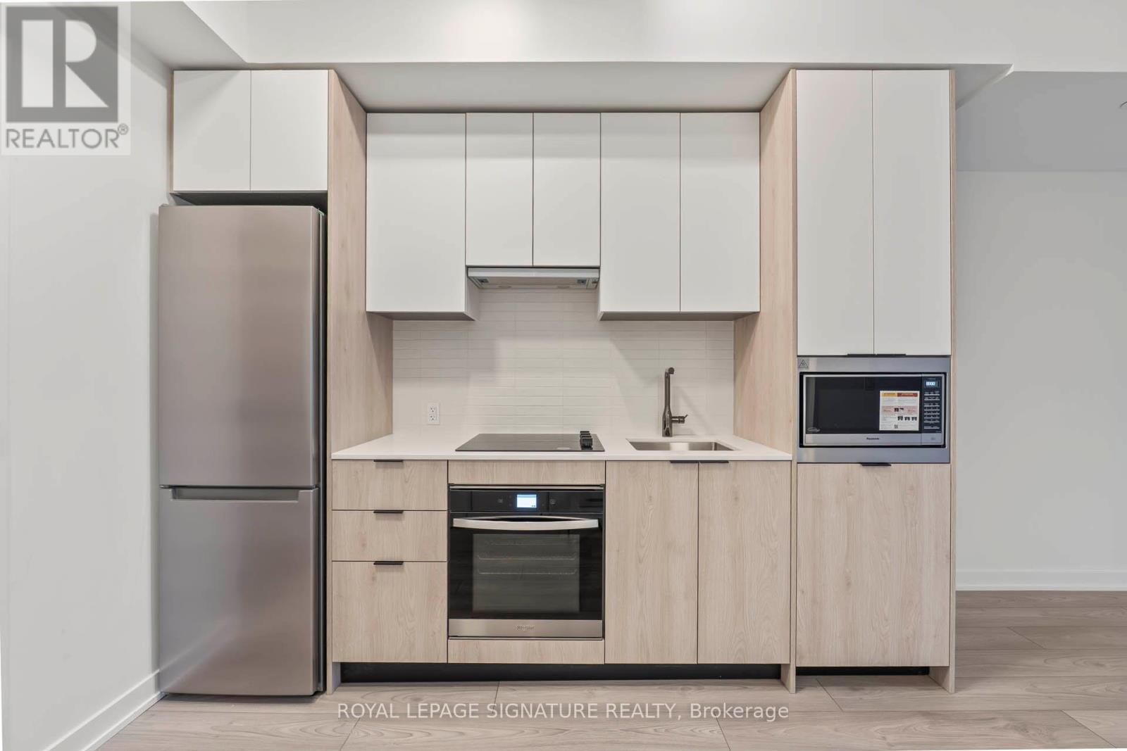 527 - 1007 The Queensway, Toronto, Ontario  M8Z 6C7 - Photo 6 - W12555356