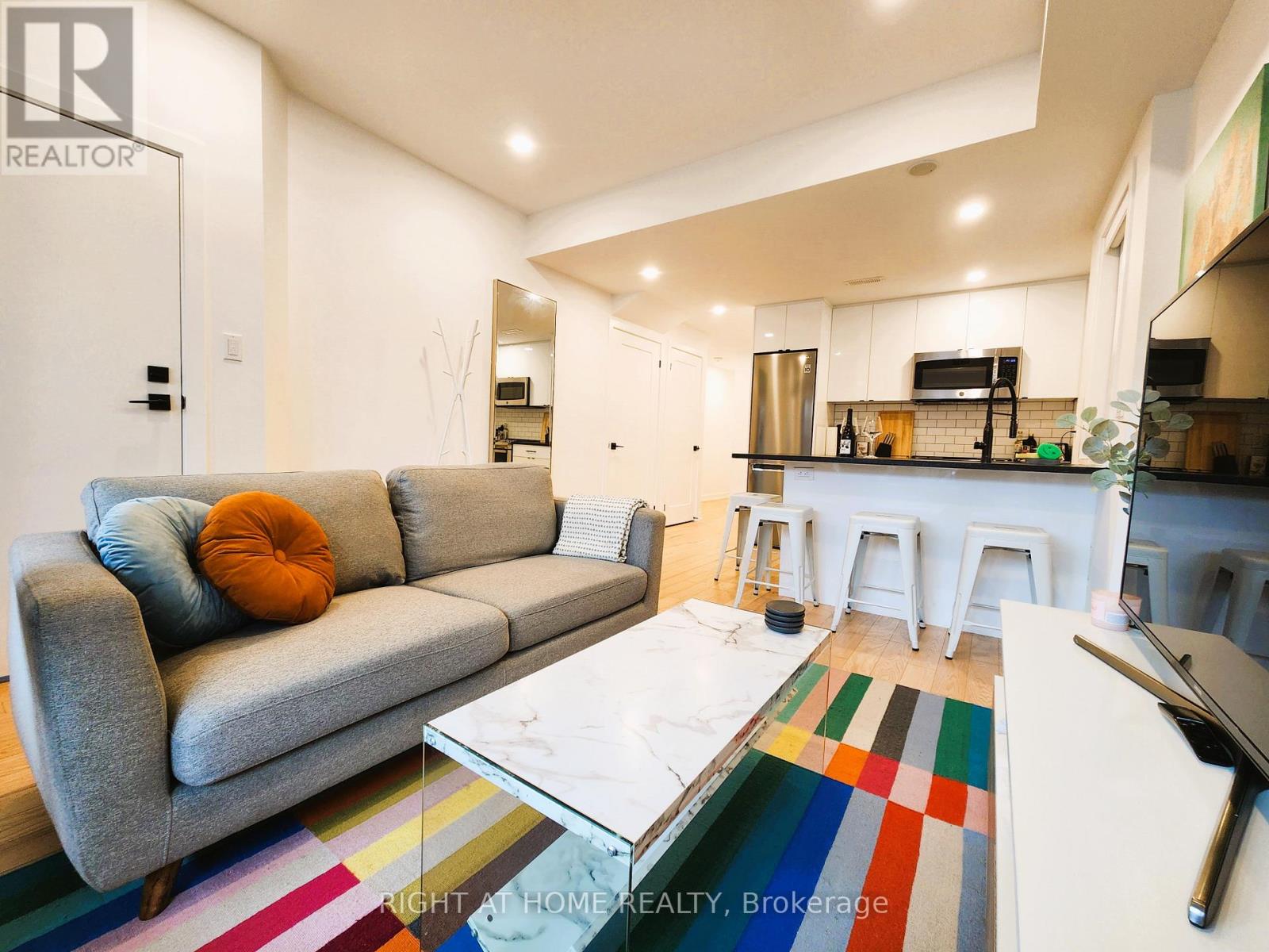 2 - 106 Lappin Avenue, Toronto, Ontario  M6H 1Y4 - Photo 12 - W12555382