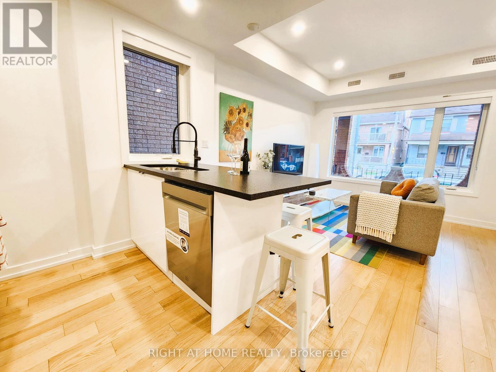 2 - 106 Lappin Avenue, Toronto, Ontario  M6H 1Y4 - Photo 17 - W12555382