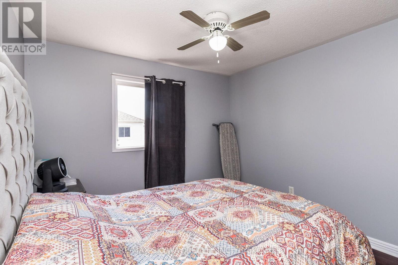 9 Weatherell Drive, Brampton, Ontario  L7A 1Y7 - Photo 12 - W12555394