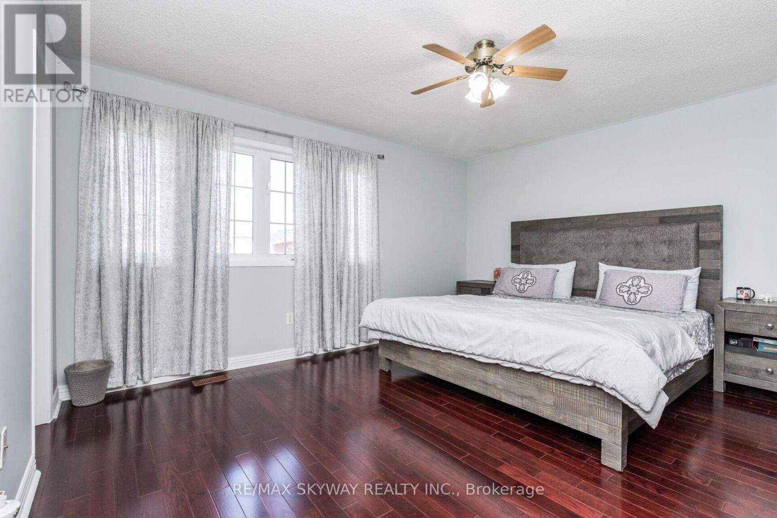 9 Weatherell Drive, Brampton, Ontario  L7A 1Y7 - Photo 15 - W12555394