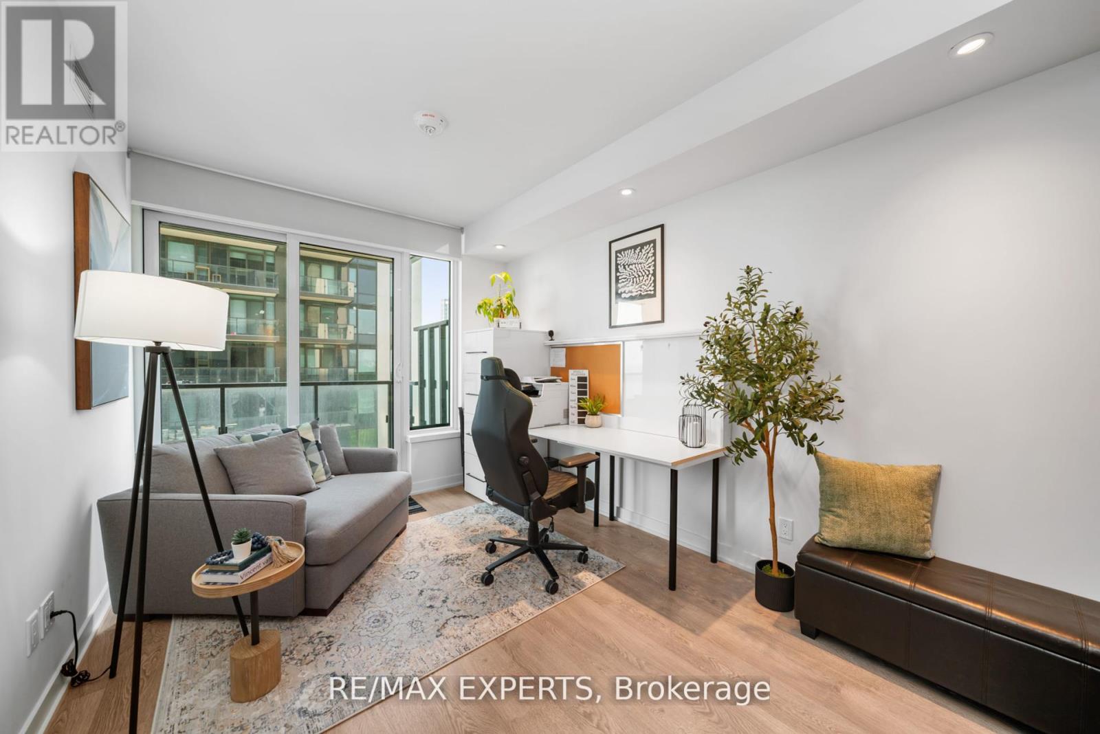 2512 - 1926 Lake Shore Boulevard W, Toronto, Ontario  M6S 1A1 - Photo 12 - W12555406