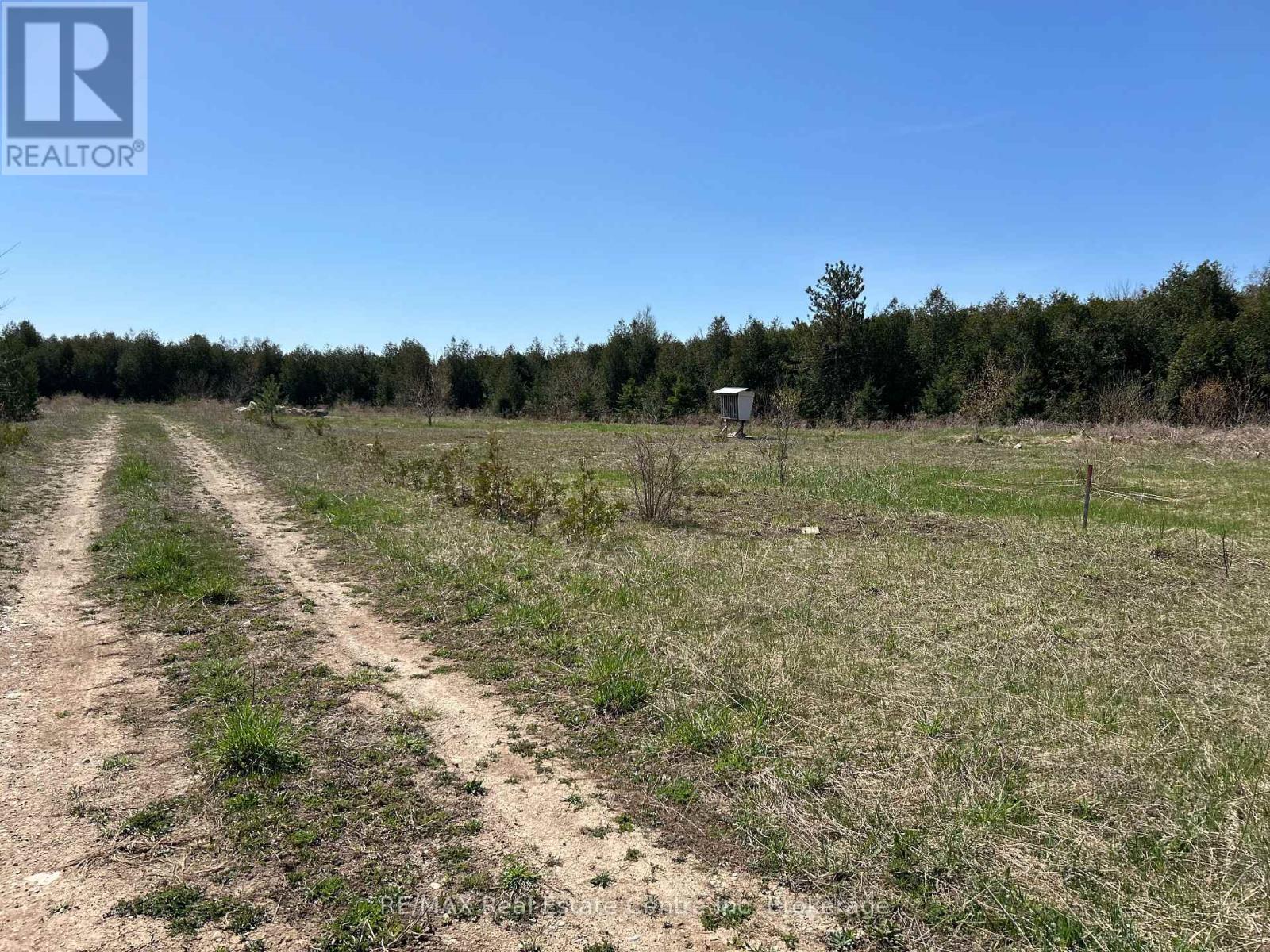 755 STONE ROAD E, Guelph, Ontario