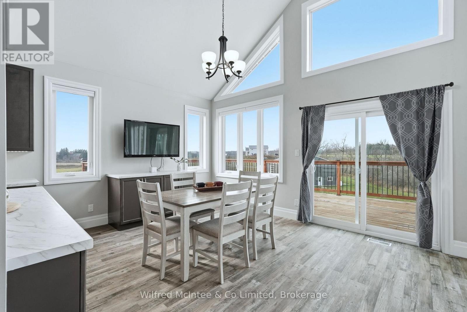 315225 Hwy 6, Chatsworth, Ontario  N0H 2V0 - Photo 11 - X12555554