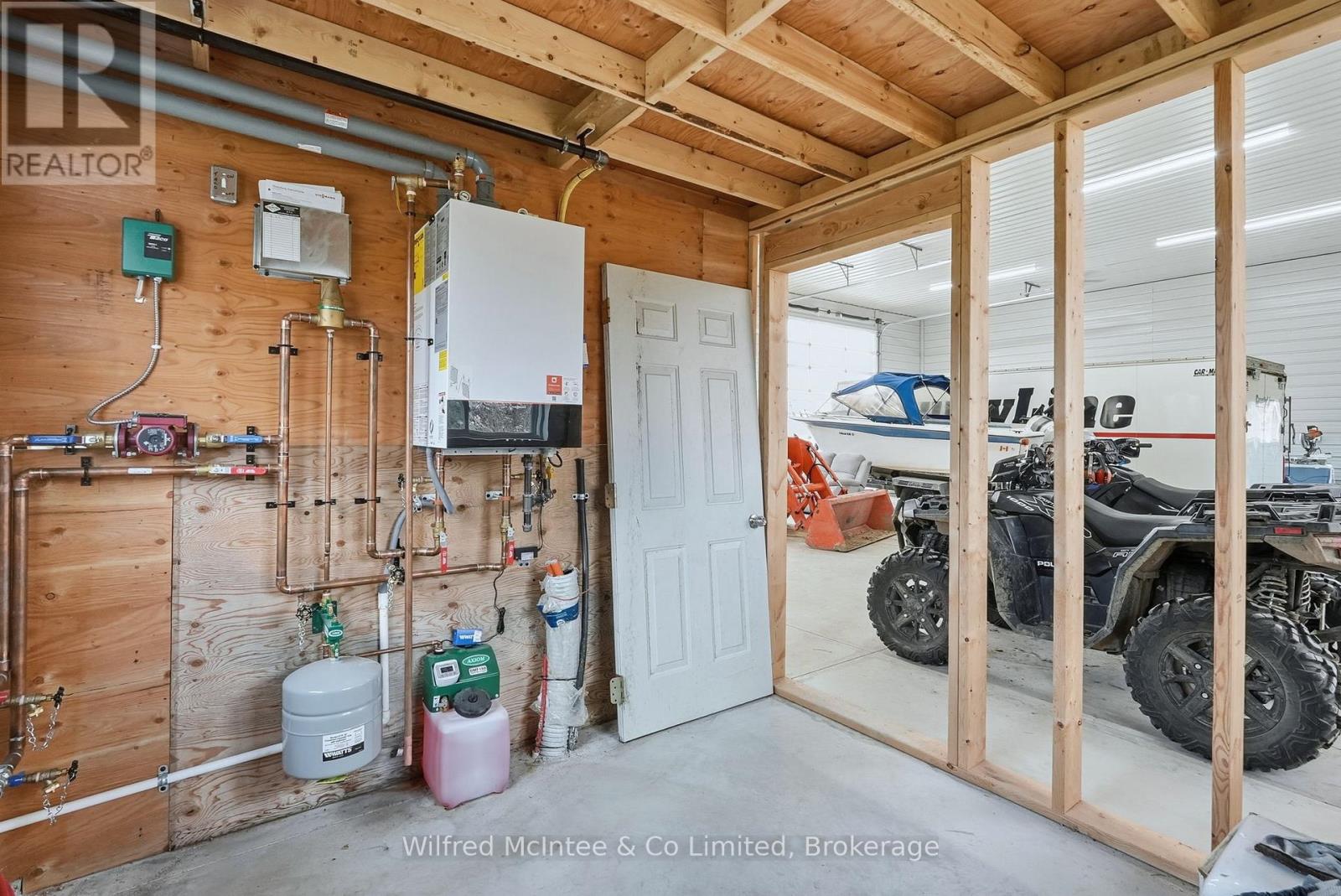 315225 Hwy 6, Chatsworth, Ontario  N0H 2V0 - Photo 38 - X12555554