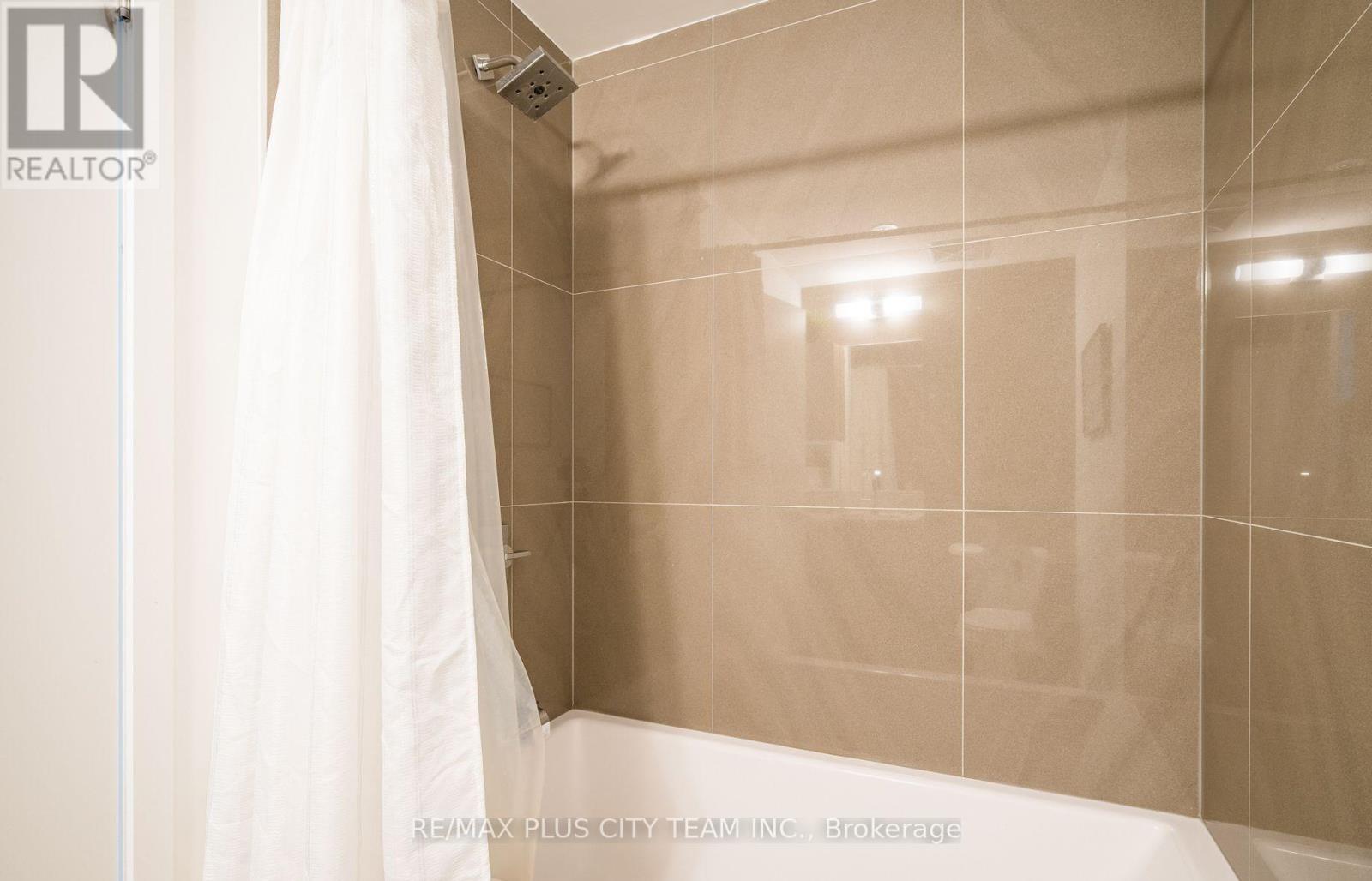 915 - 30 Baseball Place, Toronto, Ontario  M4M 0E8 - Photo 21 - E12503722