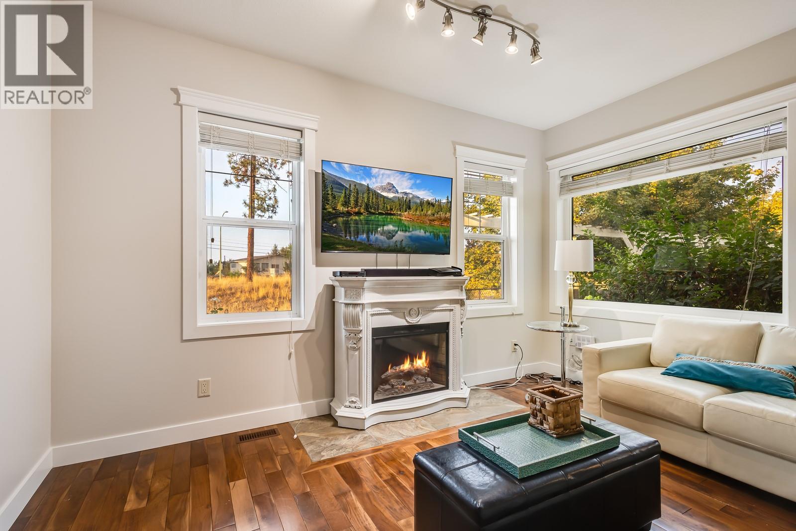 5308 Upper Mission Drive, Kelowna, British Columbia  V1W 3S9 - Photo 49 - 10369315