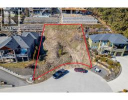 6486 Sherburn Road, peachland, British Columbia