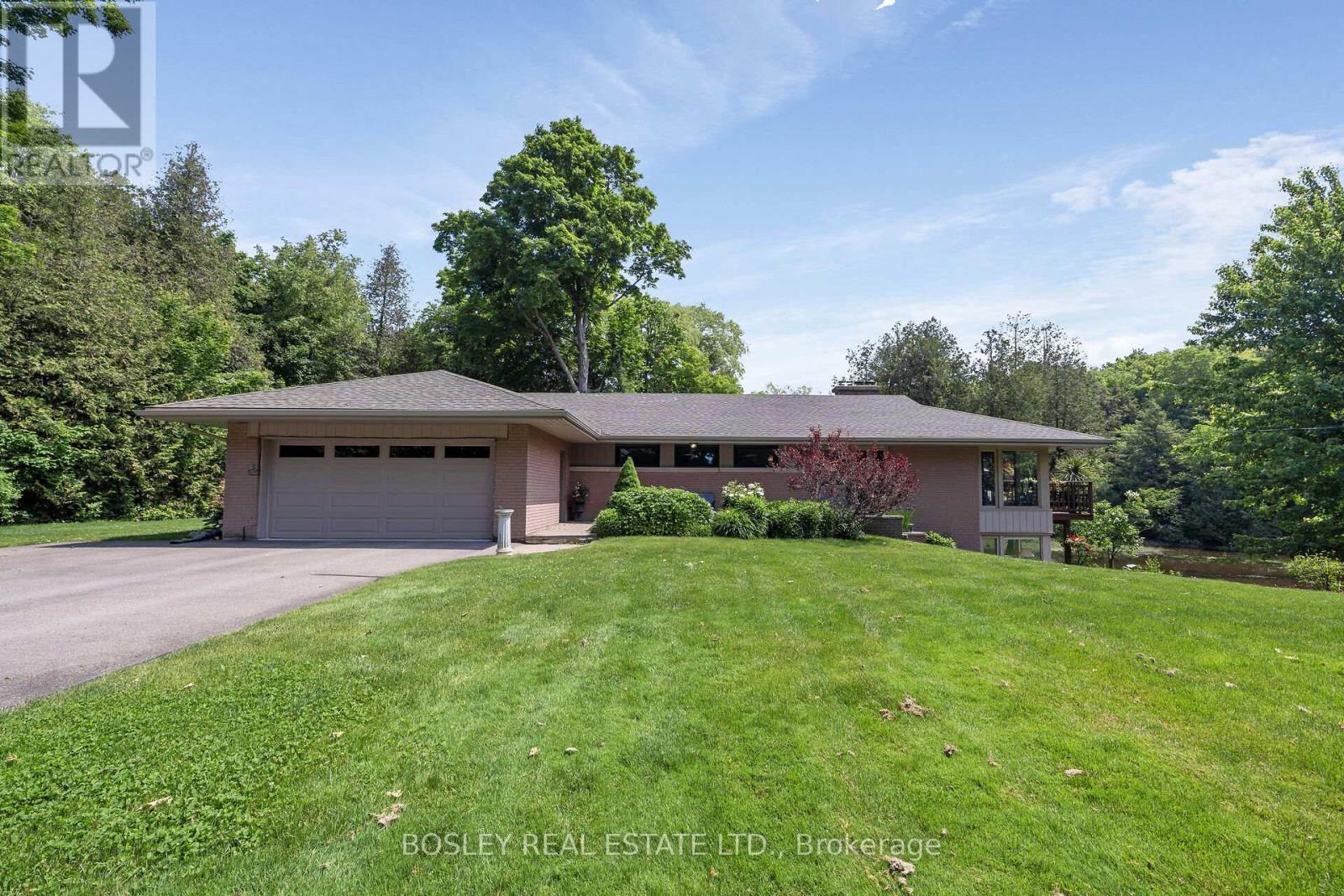 5489 10th Line, Erin, Ontario  N0B 1T0 - Photo 2 - X12333795